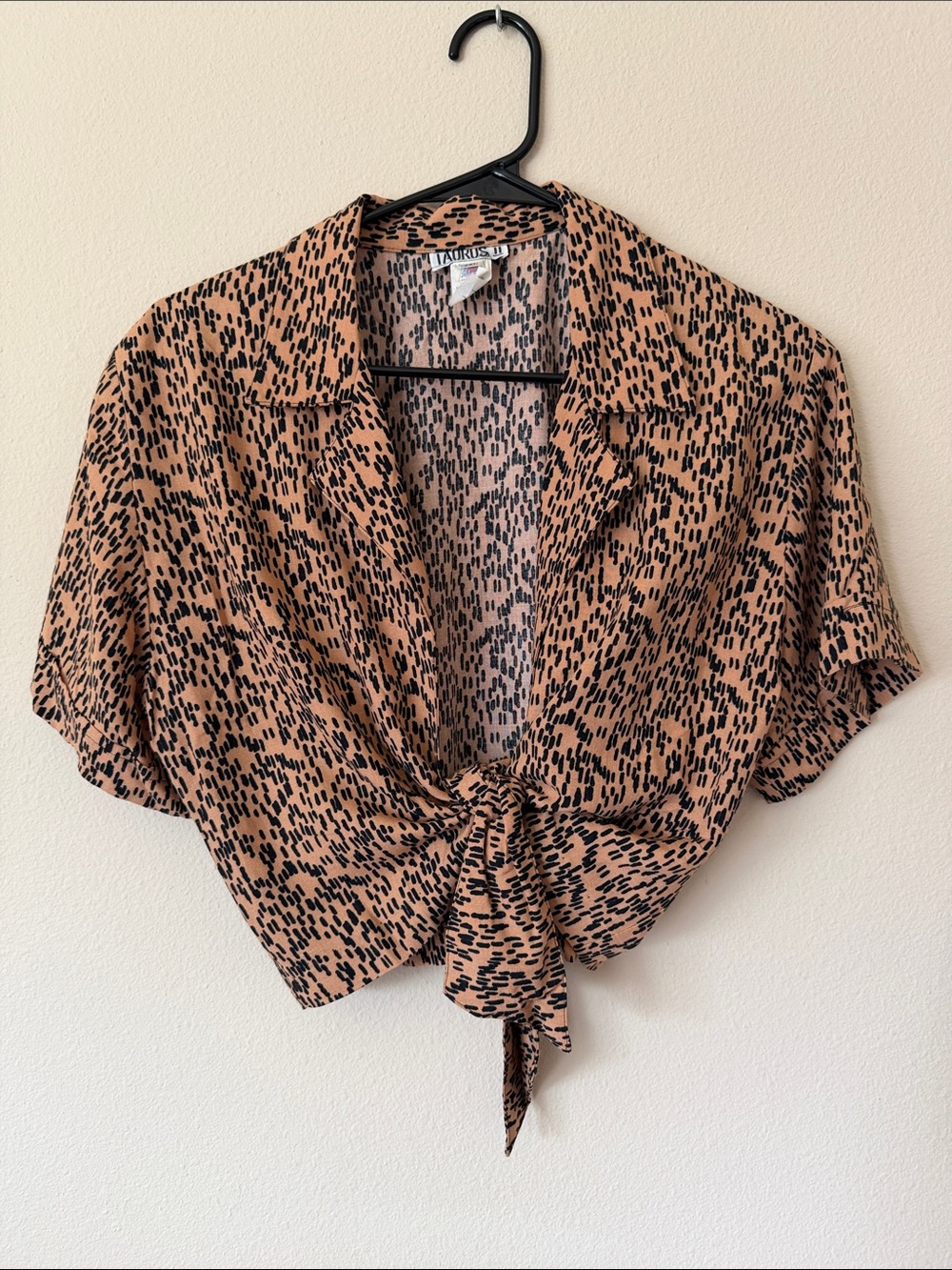 Vintage Tan and Black Speckled Tie-Front Button Down Top - Picture 2 of 5